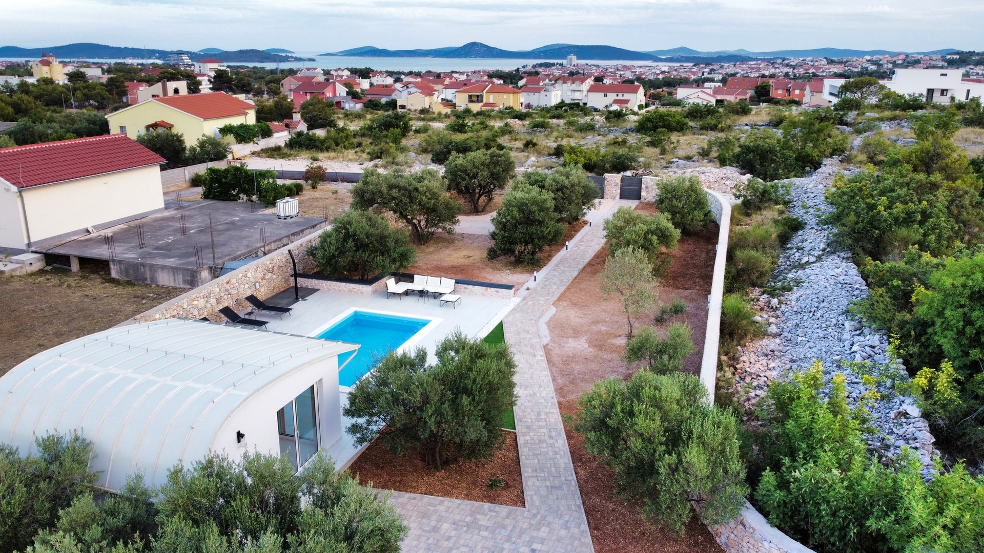 Villa 195